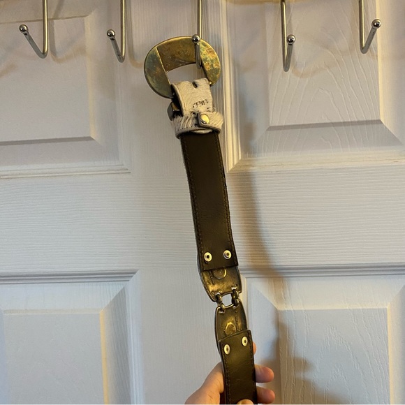 COPY - Vintage Spanish / Balearic Cowhide Belt with Turquoise and Silver Hardwa… - Picture 6 of 7